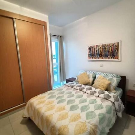 New, Modern, And Cozy 3 Bedroom Apartment. Santa Maria Kültér fotó